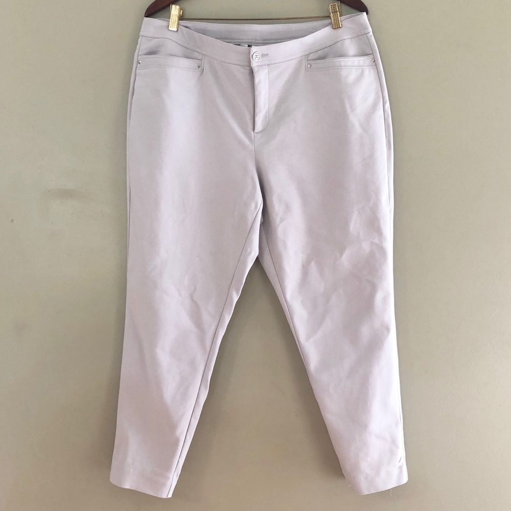 CJ Banks Signature Slimming Grey Like New Pants 18